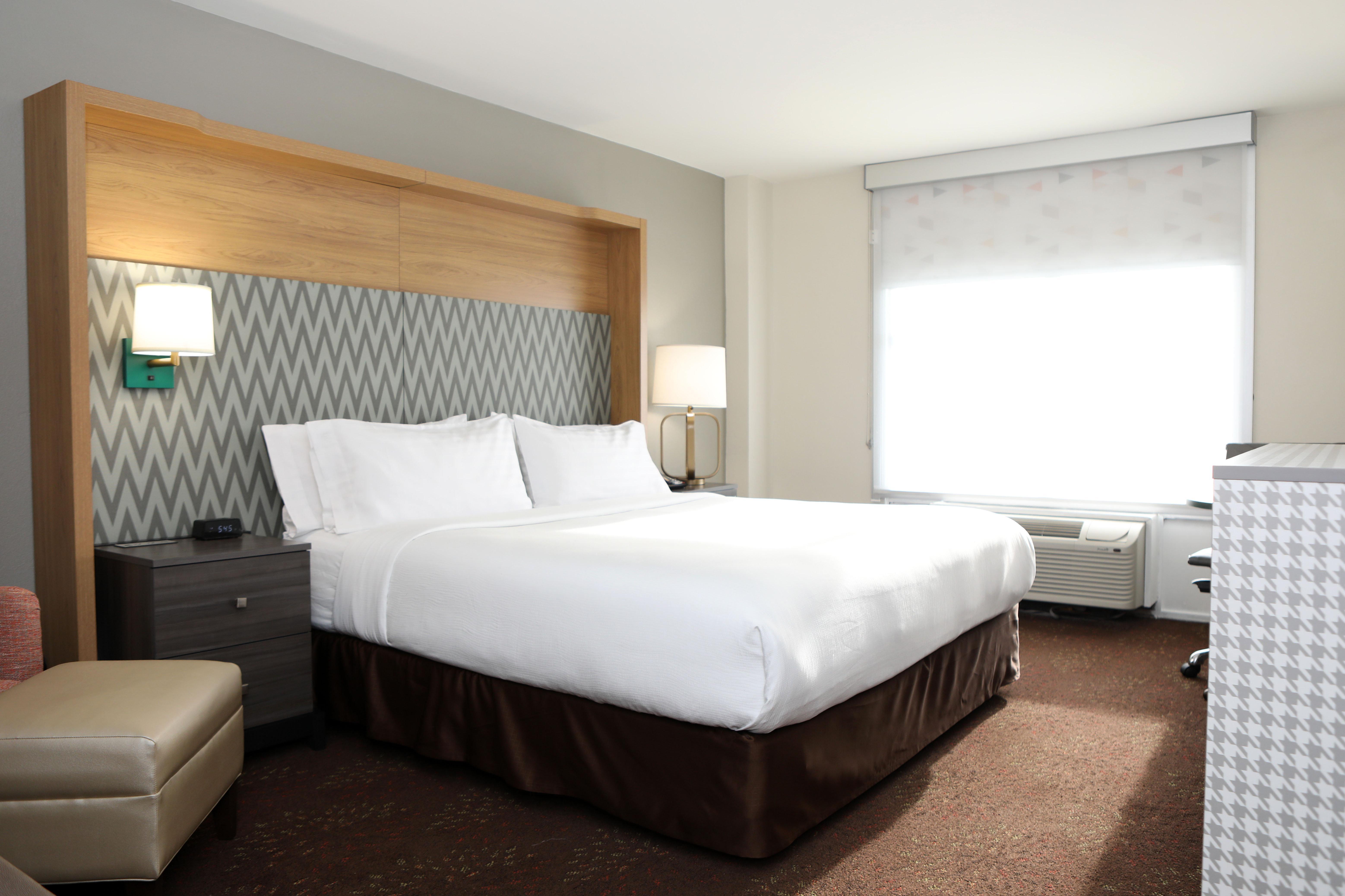 Holiday Inn O'Hare Area By Ihg Rosemont Exterior photo