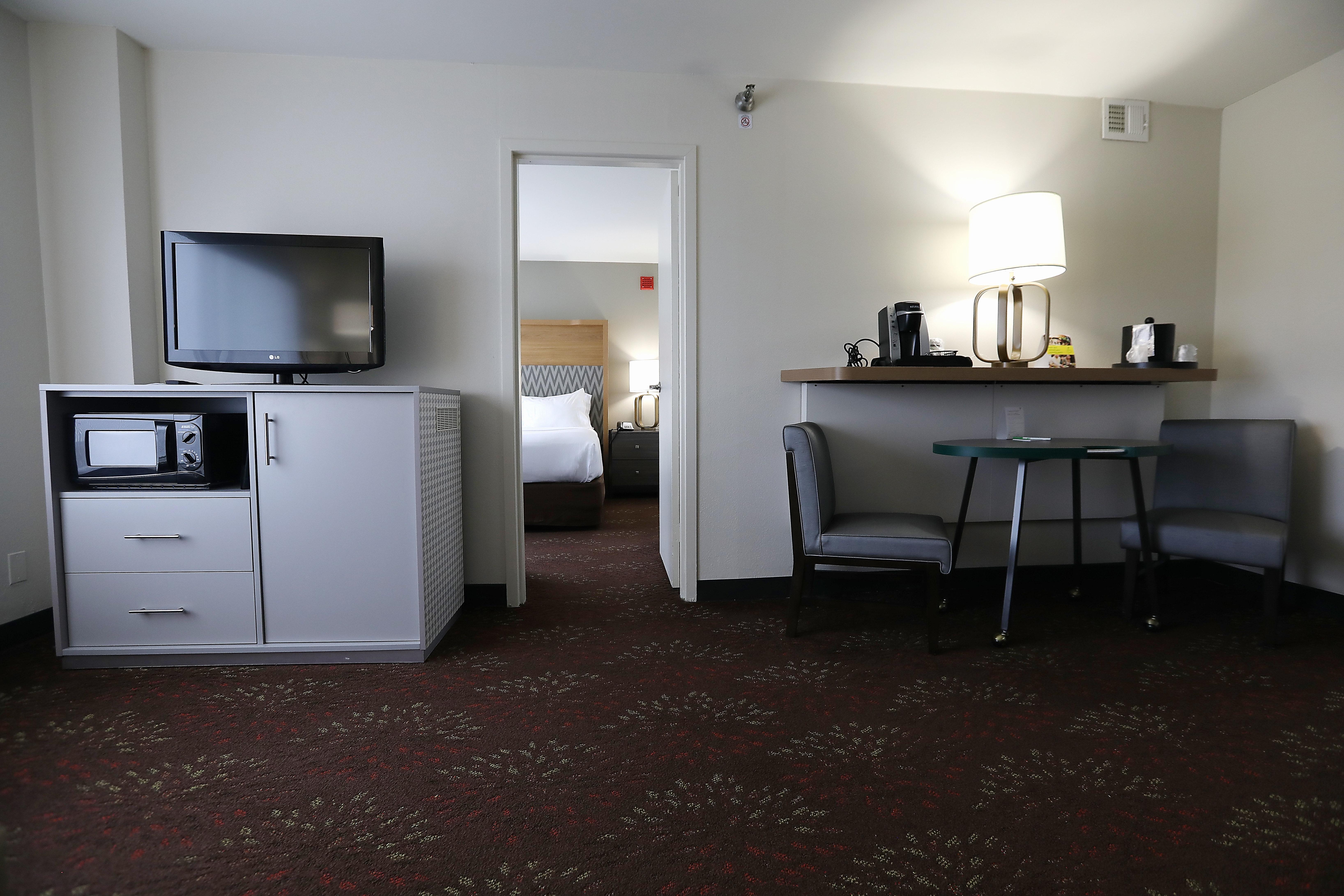 Holiday Inn O'Hare Area By Ihg Rosemont Exterior photo
