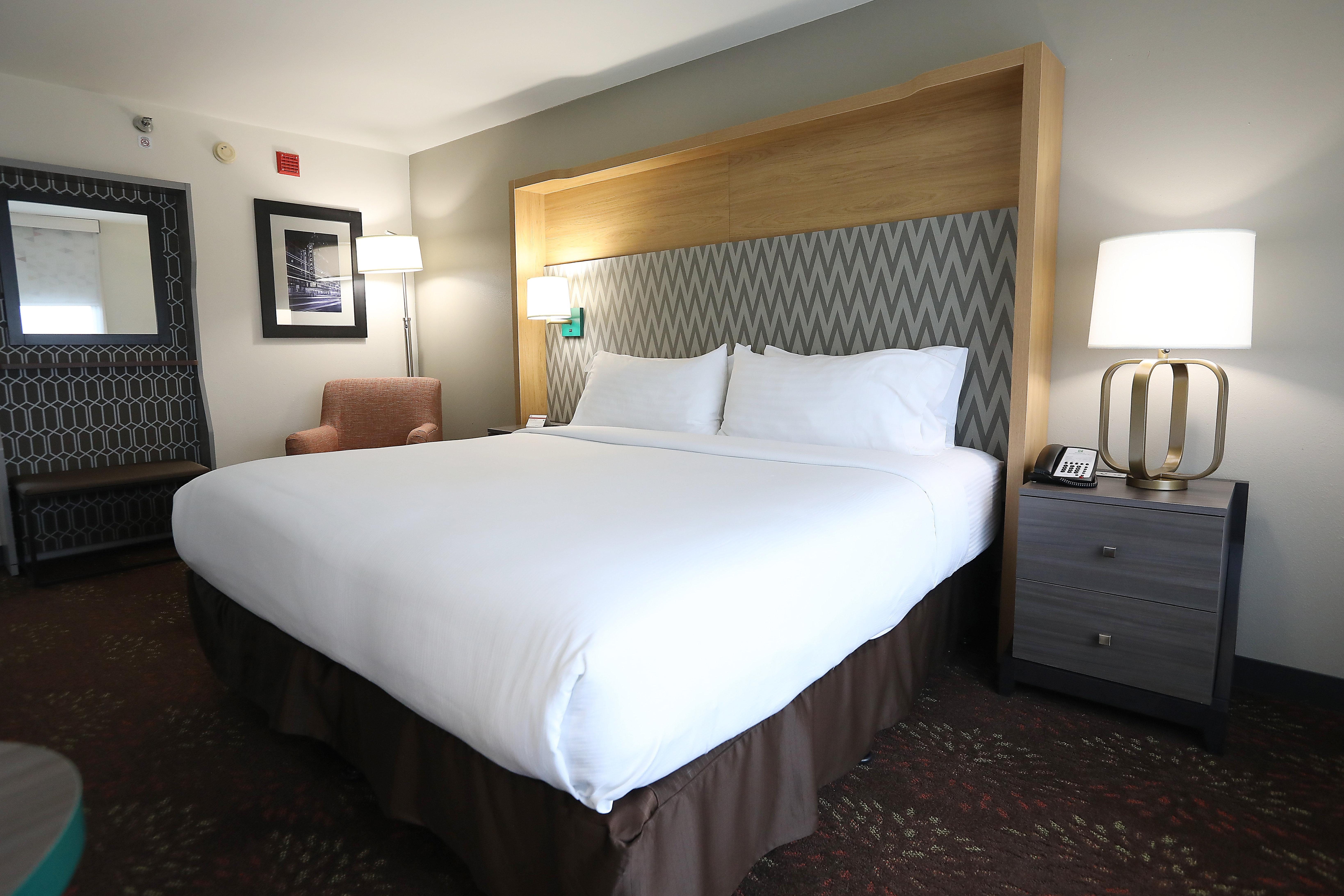 Holiday Inn O'Hare Area By Ihg Rosemont Exterior photo