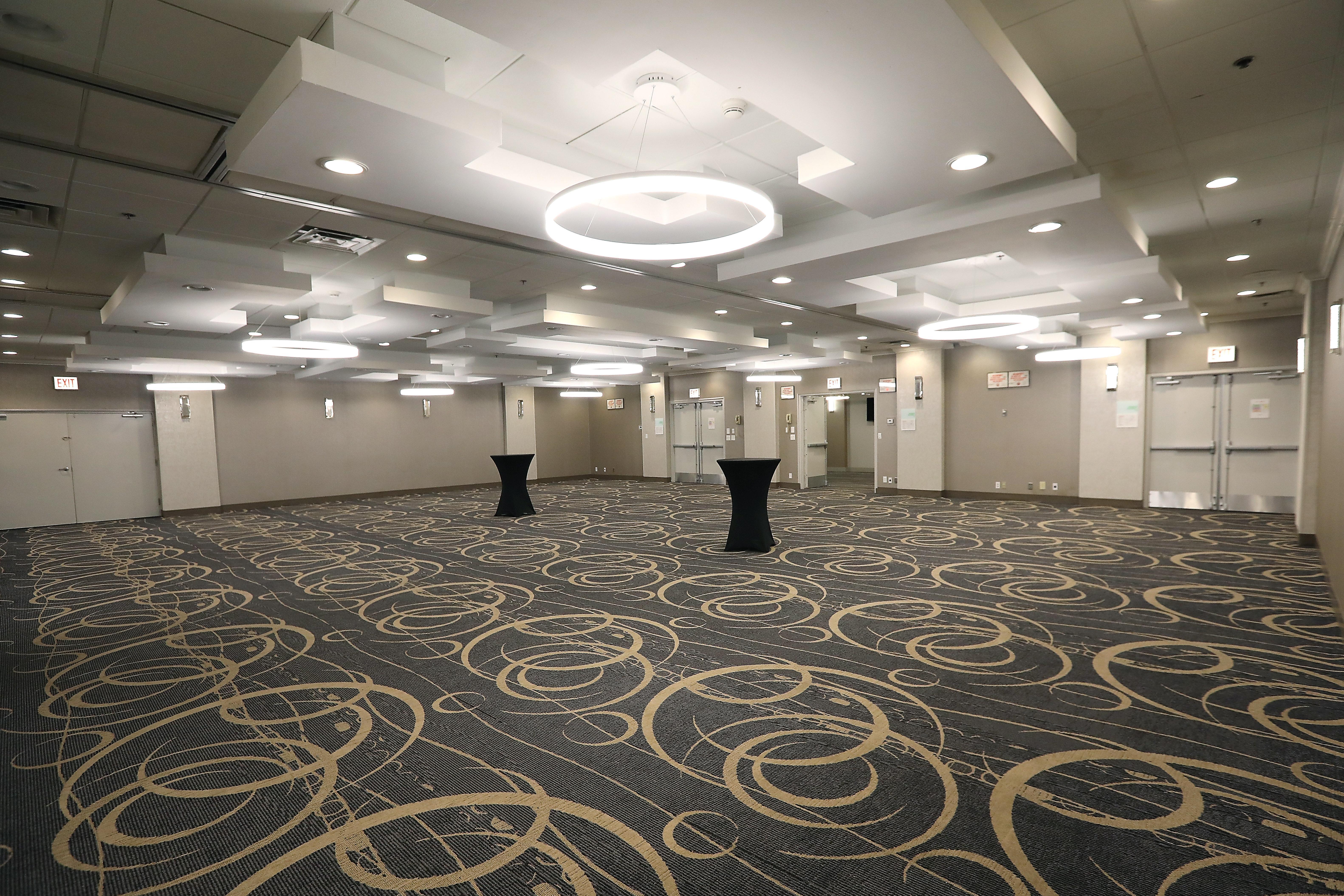Holiday Inn O'Hare Area By Ihg Rosemont Exterior photo